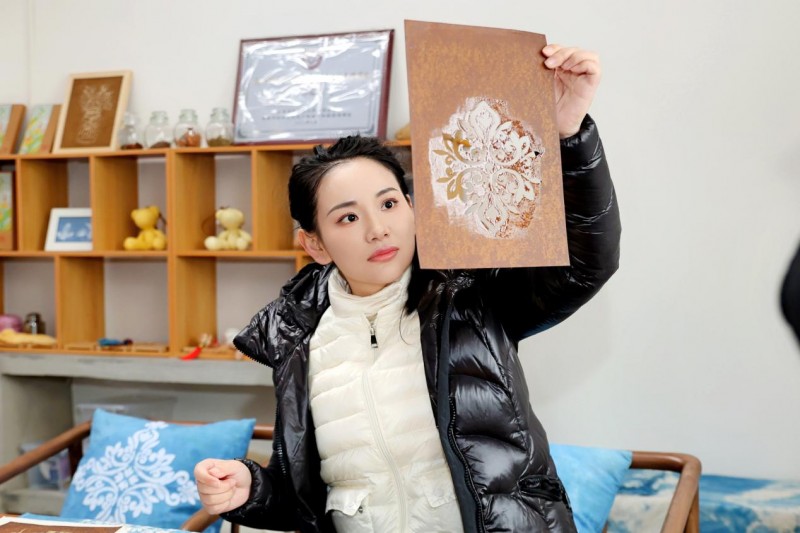 卿心相助專項(xiàng)基金入蓉城，為蜀地非遺傳承與文藝創(chuàng)作注入新活力