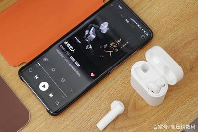 小米新品藍牙耳機發布 無線充電與低延遲雙劍合璧，親民售價再掀波瀾
